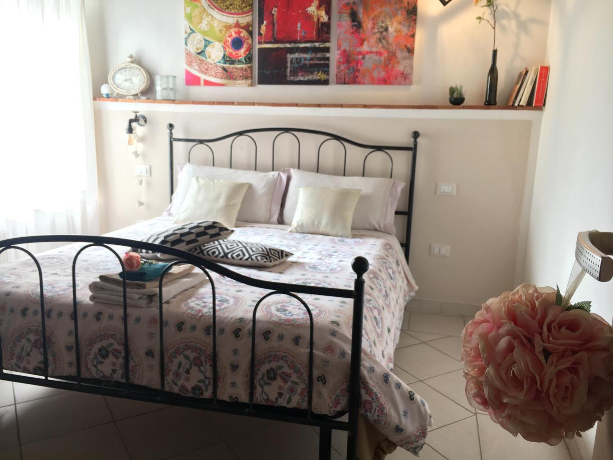 Апартаменти New Maria'S House Livorno. Il Cisternone Екстер'єр фото