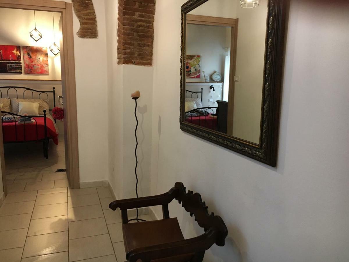 Апартаменти New Maria'S House Livorno. Il Cisternone Екстер'єр фото